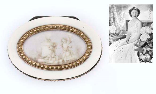A LOUIS XVI SILVER-GILT-MOUNTED IVORY BOITE-A-MOUCHES