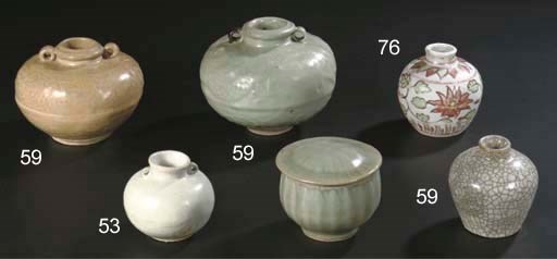 A group of four jarlets and a cover
