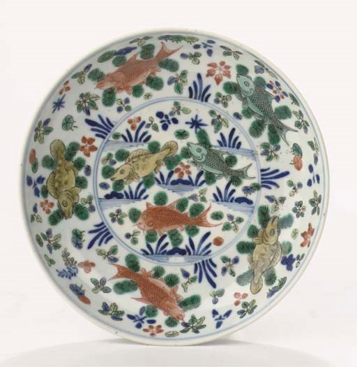 A famille verte saucer dish