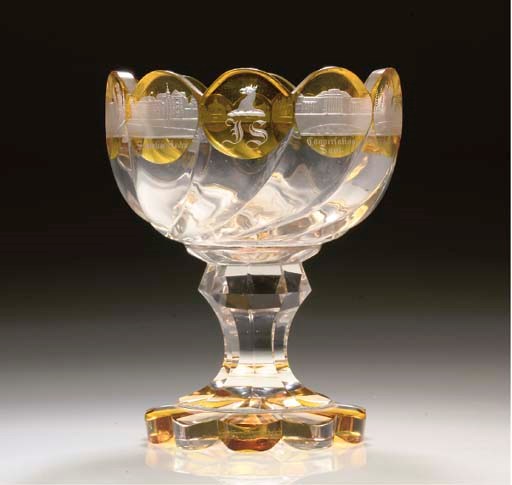 A BOHEMIAN CUT AND ENGRAVED PALE AND DARK AMBER-FLASH COUPE