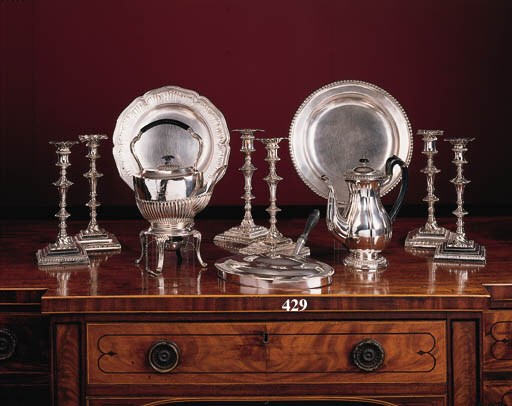 A George III shaped oval cheese dish