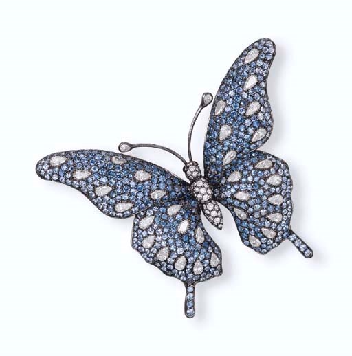 A SAPPHIRE AND DIAMOND BUTTERFLY BROOCH