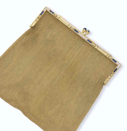 A GOLD, DIAMOND AND SAPPHIRE EVENING BAG