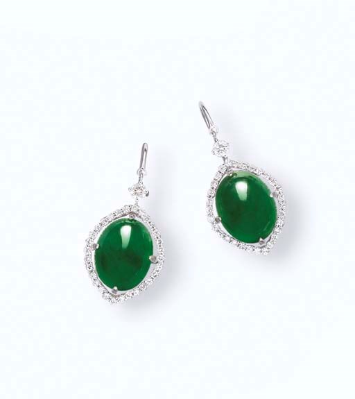 A PAIR OF JADEITE AND DIAMOND EAR PENDANTS