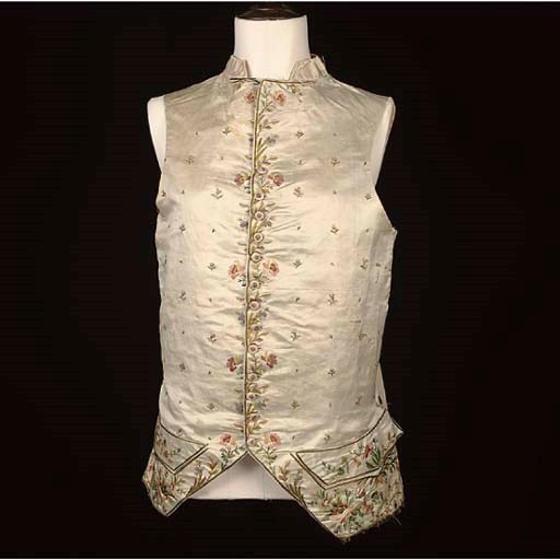 A GENTLEMAN'S WAISTCOAT OF CREAM SILK SATIN