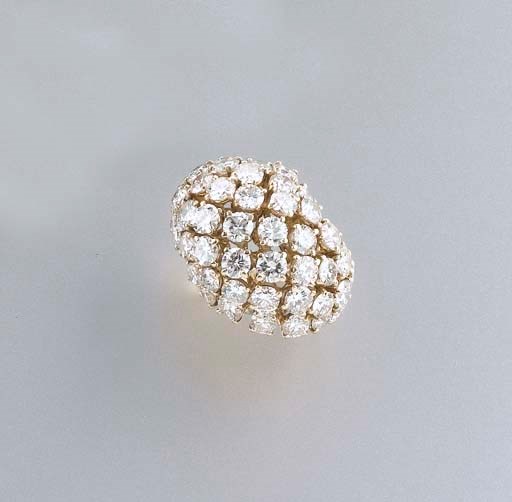 ANELLO A CUPOLA IN ORO E BRILLANTI