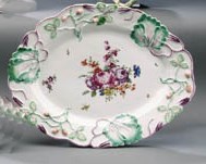 A LONGTON HALL OVAL DISH