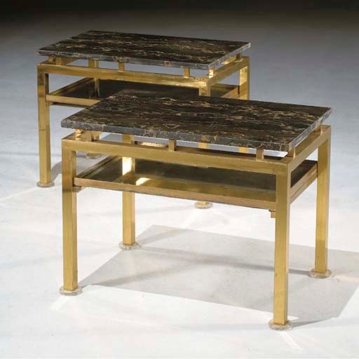 PAIRE DE TABLES BASSES