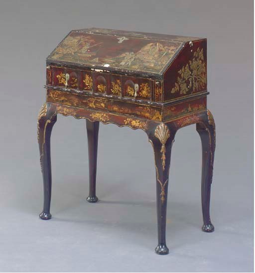 A QUEEN ANNE STYLE JAPANNED AND GILT-DECORATED BUREAU-ON-STAND,