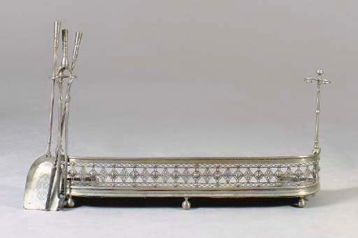 A REGENCY BRUSHED STEEL FIRE FENDER AND TOOLS,