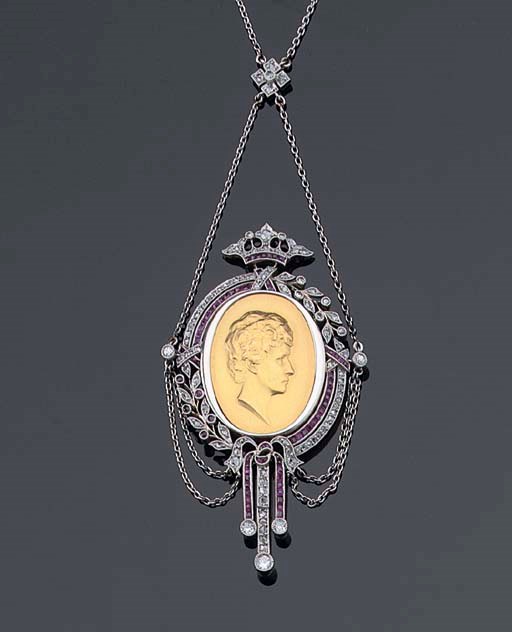 AN ANTIQUE RUBY AND DIAMOND MEDAL NECKLACE
