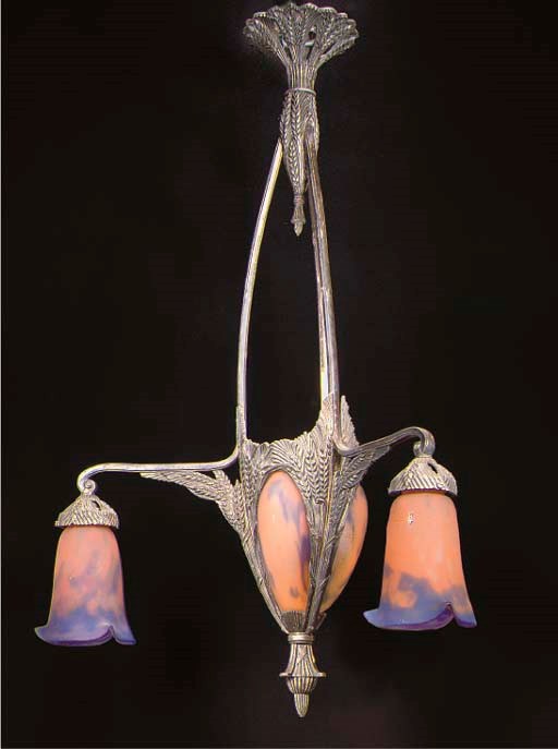 A MULLER FRÈRES SILVERED BRONZE AND METAL AND MOTTLED GLASS CHANDELIER
