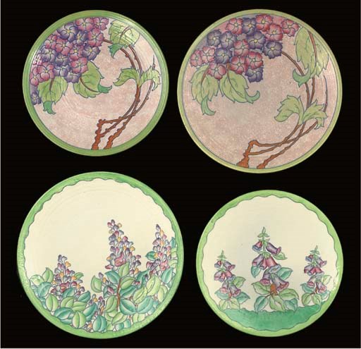 A CHARLOTTE RHEAD WISTERIA CHARGER