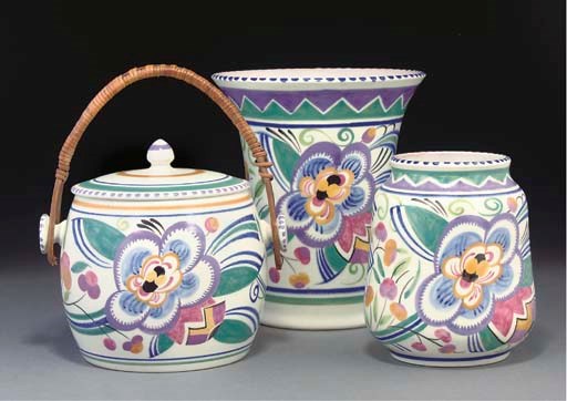 A POOLE POTTERY V VASE