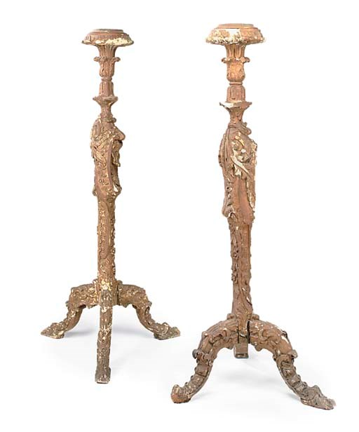 A PAIR OF GILTWOOD TORCHERES