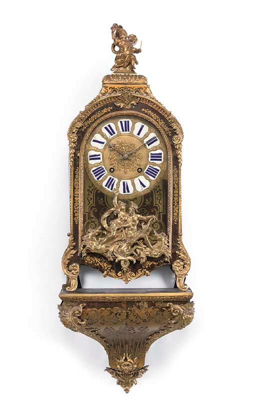 A LOUIS XV BOULLE TORTOISESHELL STRIKING BRACKET CLOCK, ON WALL BRACKET