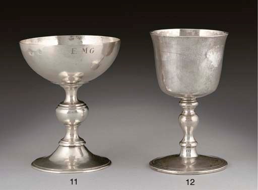 AN EARLY 18TH CENTURY CHANNEL ISLANDS SILVER WINE CUP,