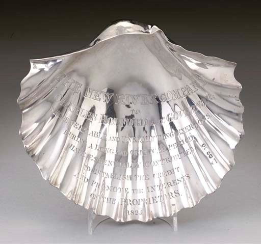 A GEORGE IV SILVER PRESENTATION BUTTER SHELL,