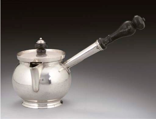 A LARGE & RARE QUEEN ANNE SILVER COVERED BRANDY SAUCEPAN,