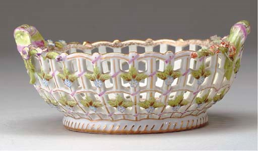 A GERMAN FLORAL ENCRUSTED PORCELAIN  BASKET,