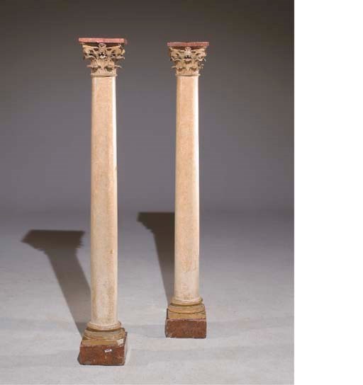 PAIRE DE COLONNES DE LA FIN DU XIXEME SIECLE