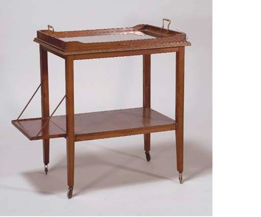 TABLE DESSERTE DE LA PREMIERE MOITIE DU XXEME SIECLE