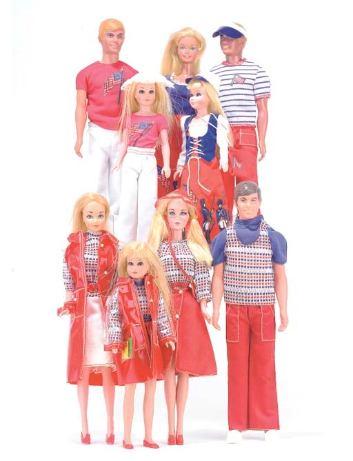 Barbie, Ken and Skipper in matching outfits