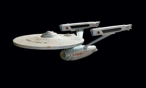 SMALL STARSHIP ENTERPRISE MINIATURE MODEL