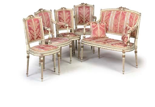 A WHITE PAINTED AND PARCEL GILT SALON SUITE