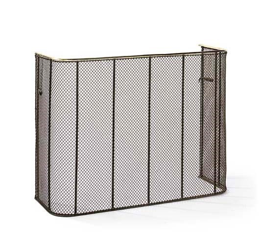 A LARGE VICTORIAN BRASS AND MESH NURSERY FENDER