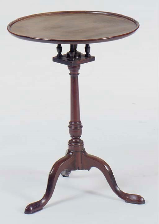 A GEORGE III MAHOGANY CIRCULAR TILT-TOP TRIPOD TABLE,