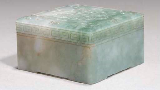 A Chinese jadeite square box and cover, 19th Century