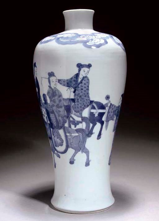 A Chinese blue and white slender baluster vase, 19th Century