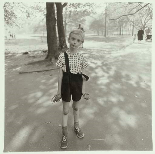 DIANE ARBUS (1923-1971)