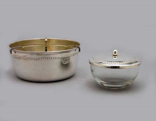 BOL A CAVIAR EN METAL ARGENTE