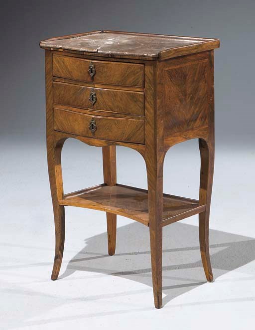 TABLE CHIFFONNIERE DU XVIIIEME SIECLE