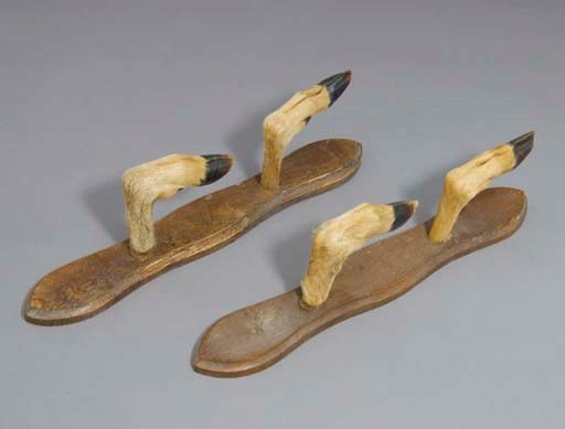 PAIRE DE PORTE FUSILS VERS 1900