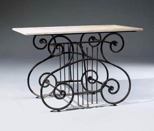 TABLE DE BOUCHER