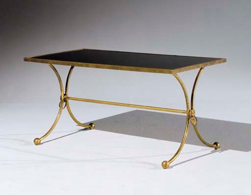 TABLE BASSE