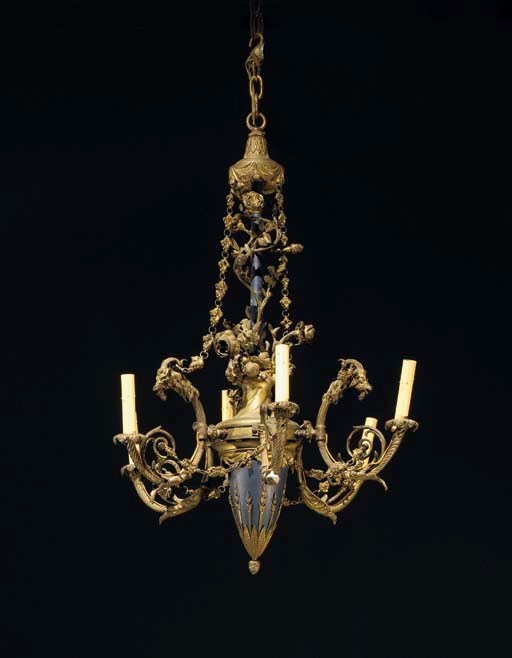 LUSTRE DE STYLE LOUIS XVI