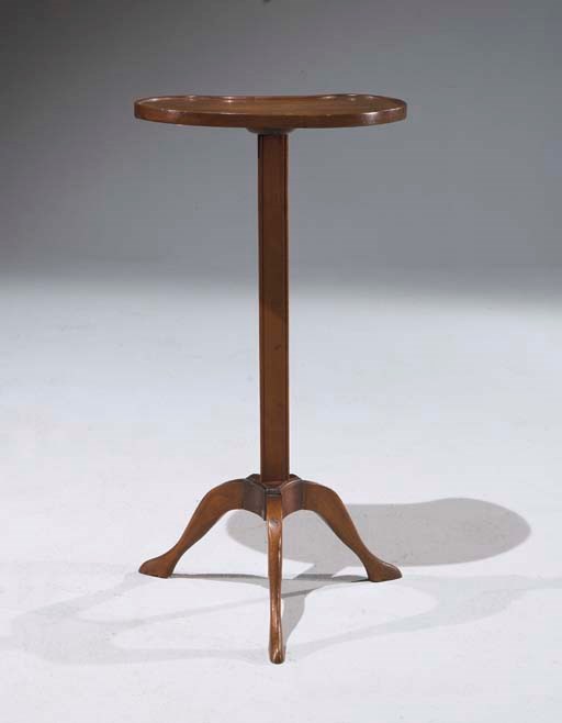 GUERIDON DE STYLE LOUIS XVI