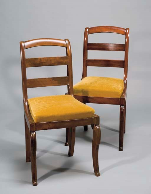 PAIRE DE CHAISES D'EPOQUE RESTAURATION