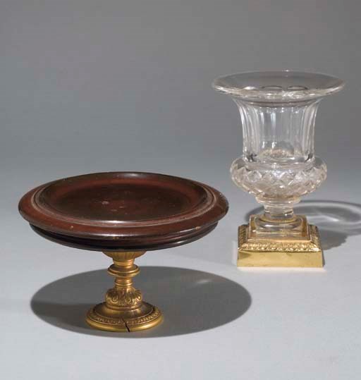 PETIT VASE MEDICIS MODERNE