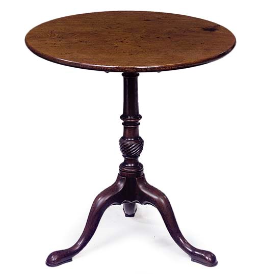 A GEORGE III MAHOGANY TRIPOD TABLE