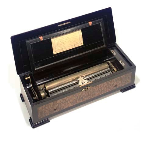 A Mandoline Musical Box