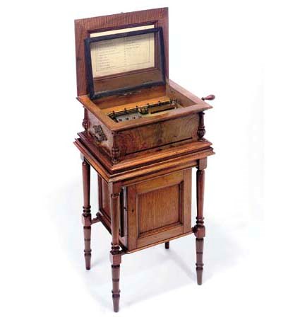 An 11 7/8-inch Symphonion Disc musical box