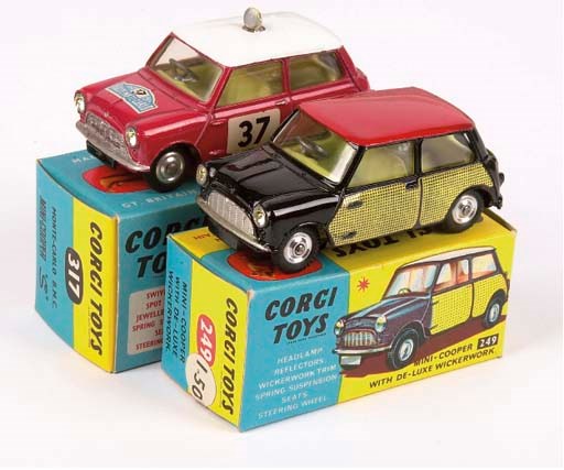 Corgi Minis