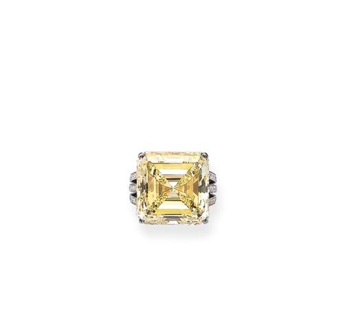 A Coloured Diamond Ring