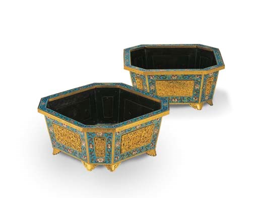 A RARE PAIR OF CLOISONNE ENAMEL OCTAGONAL JARDINIERES