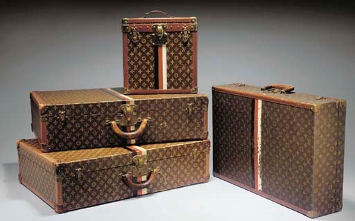 LOT DE MALLES DE VOYAGE
